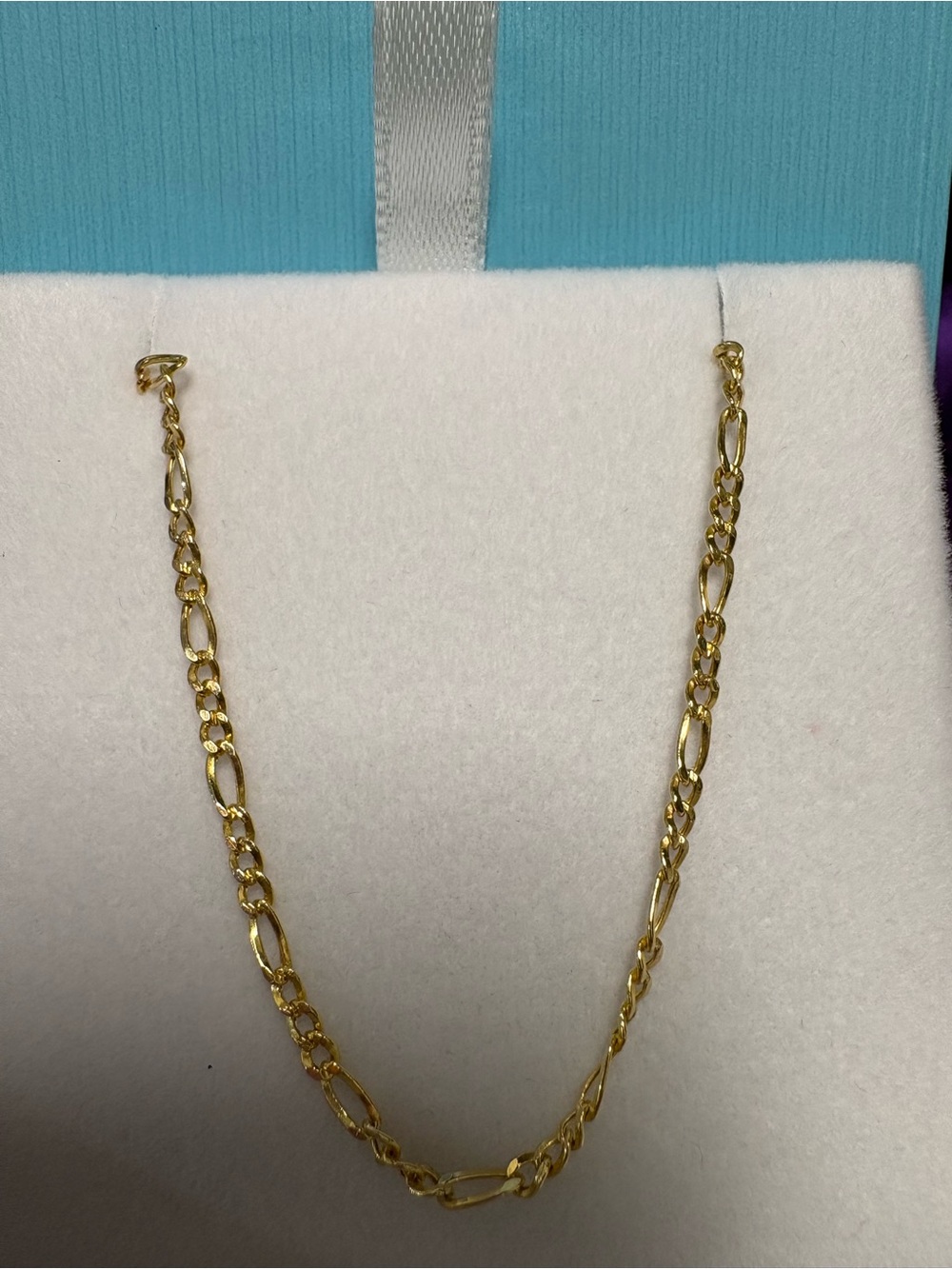 10K Solid Gold Figaro Chain Bracelet 2mm size 6.5